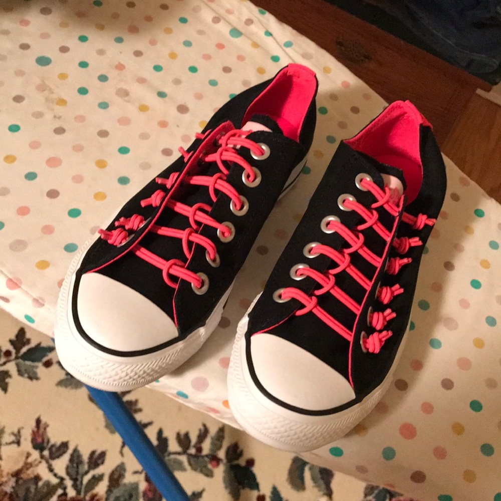 Cute converse low top